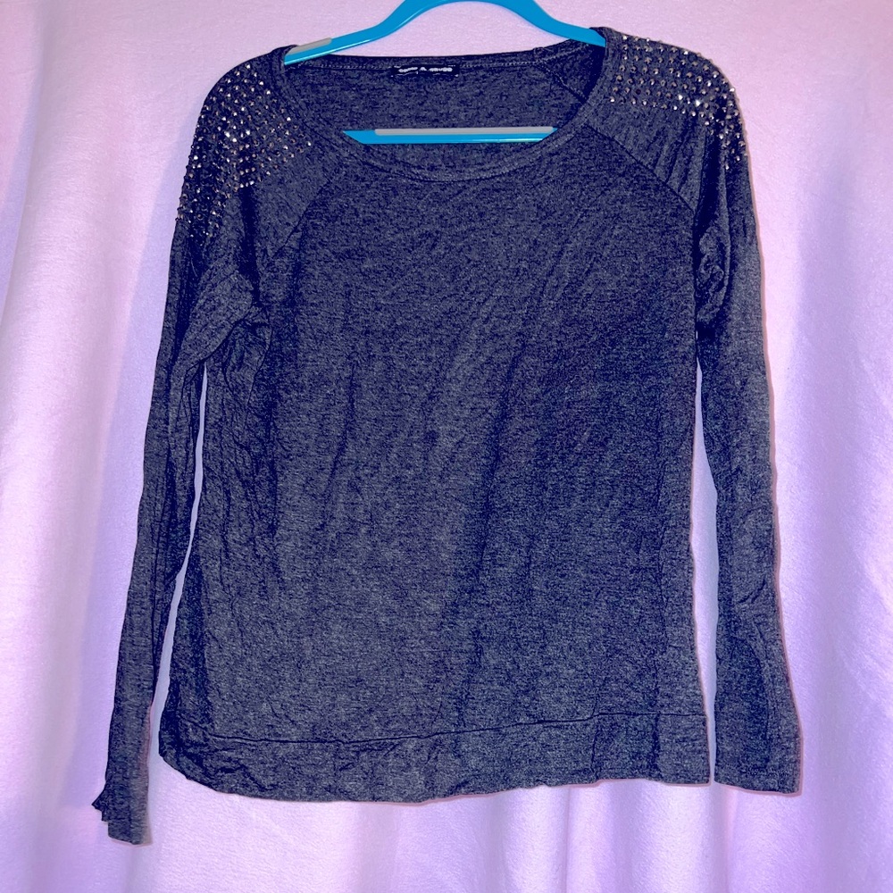 Sweater with rhinestones